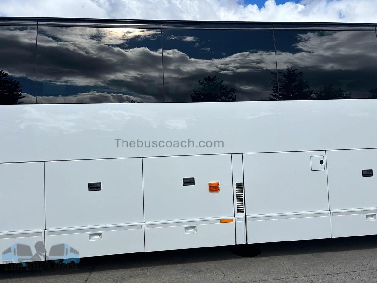 Used 2019 PREVOST H3-45