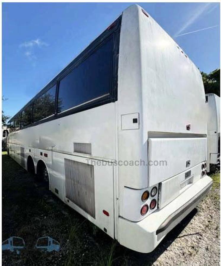 Used 2000 VAN HOOL T2145