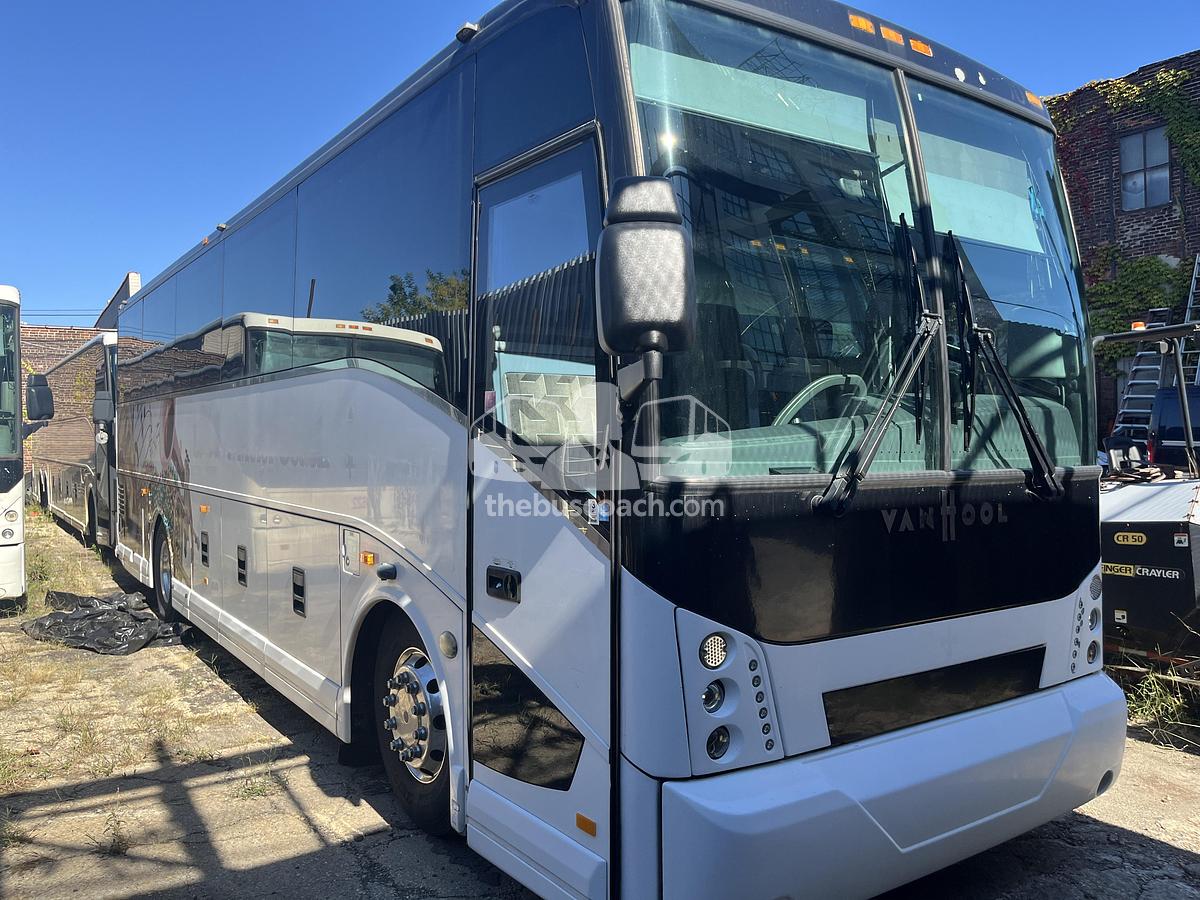 Used 2016 VAN HOOL CX35