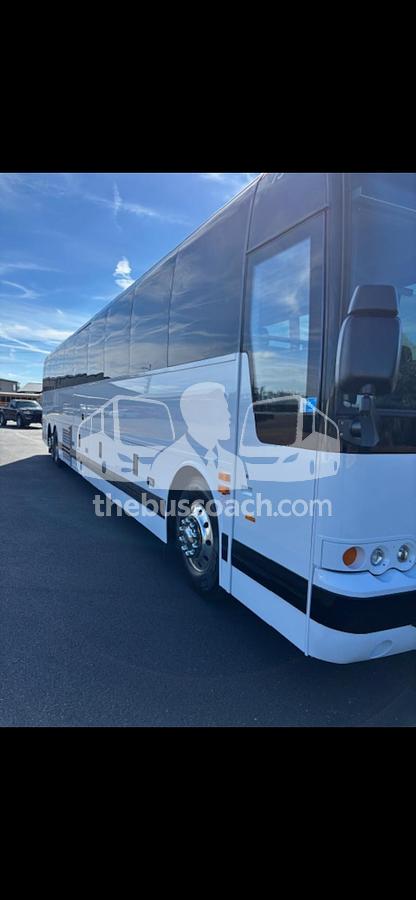 Used 2017 PREVOST X345