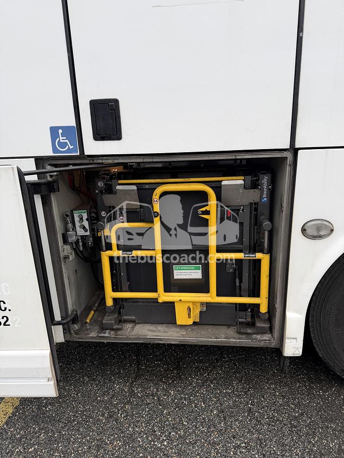 Used 2018 VAN HOOL CX45