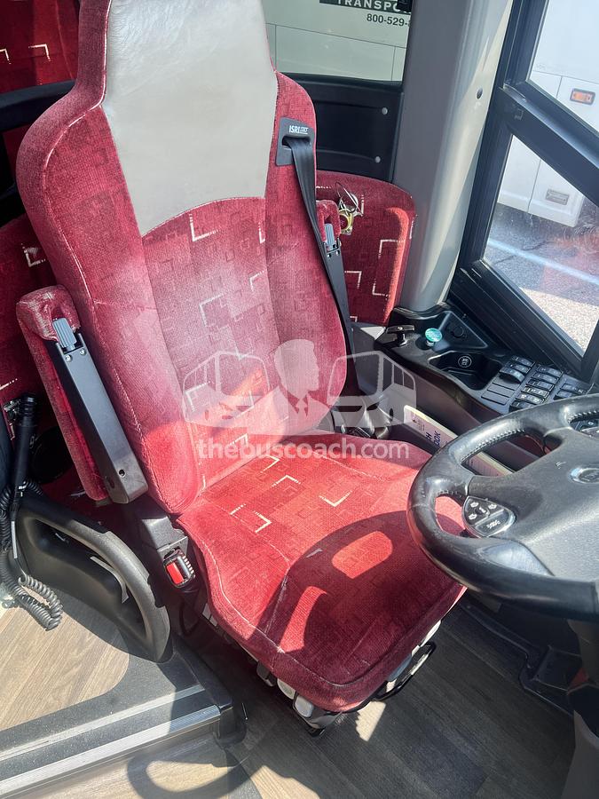 Used 2018 MCI J4500