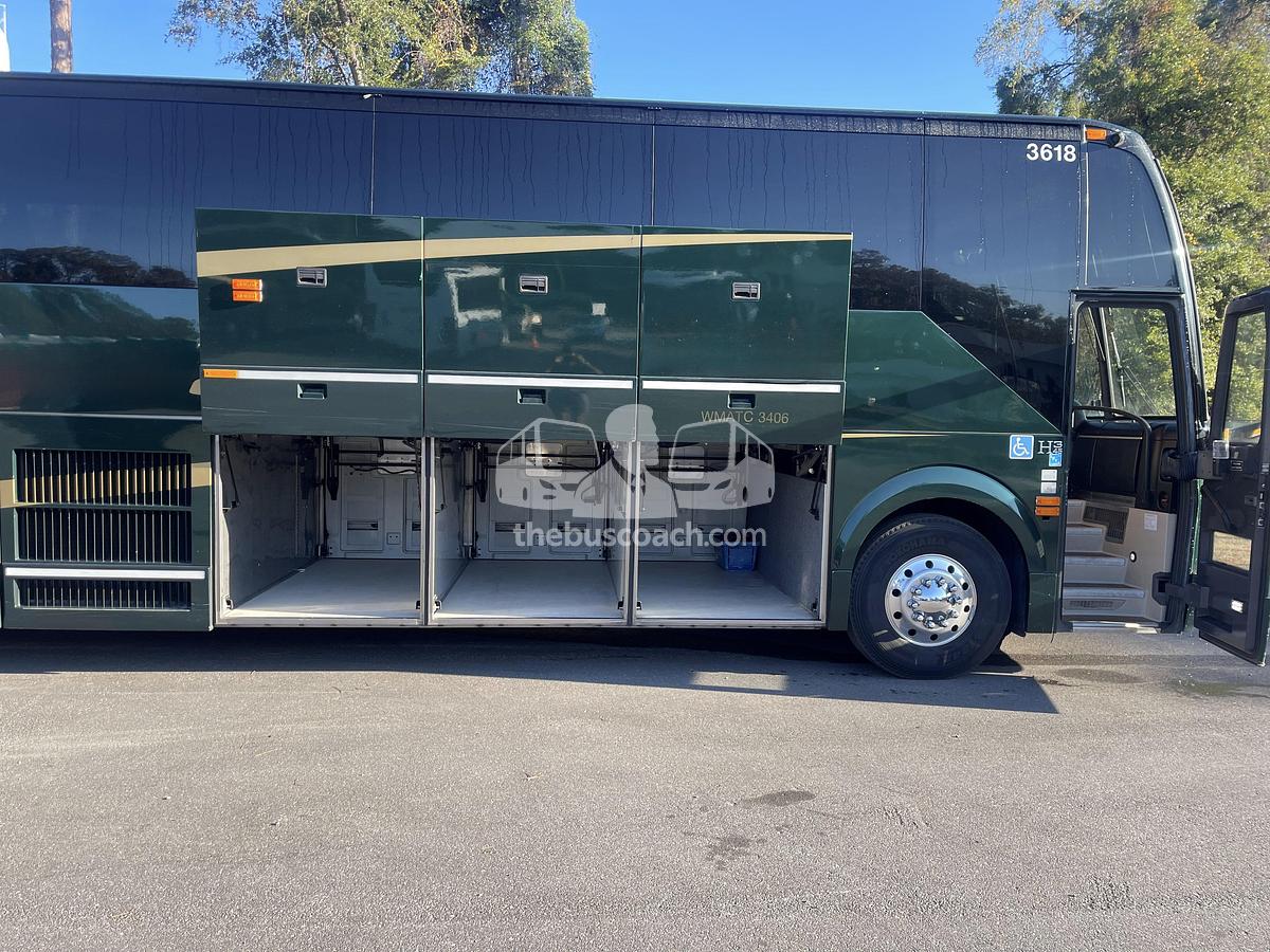Used 2017 PREVOST H3-45