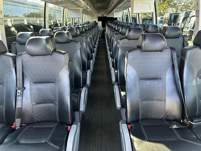 Used 2018 VOLVO 9700