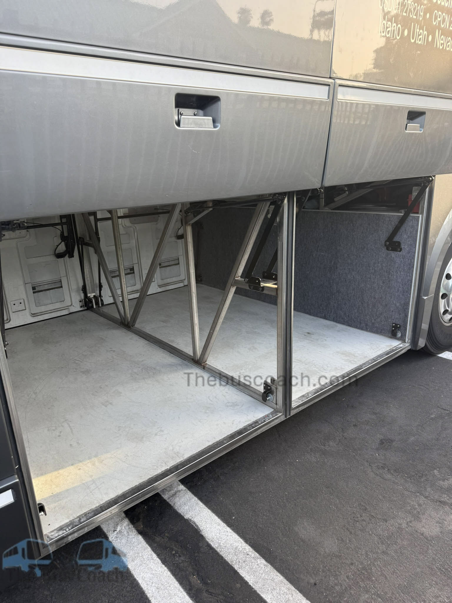 Used 2019 PREVOST H345