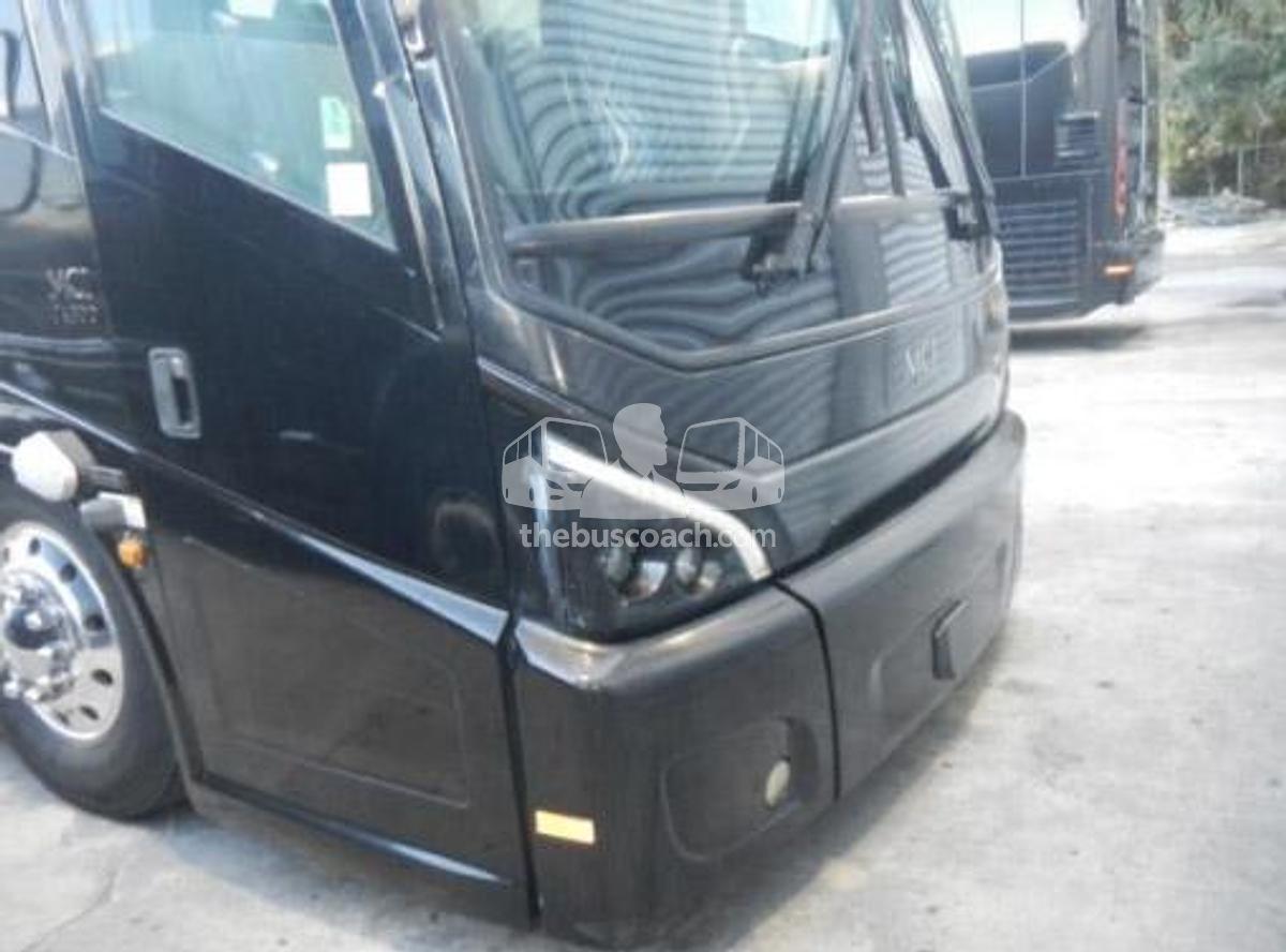 Used 2020 MCI J4500