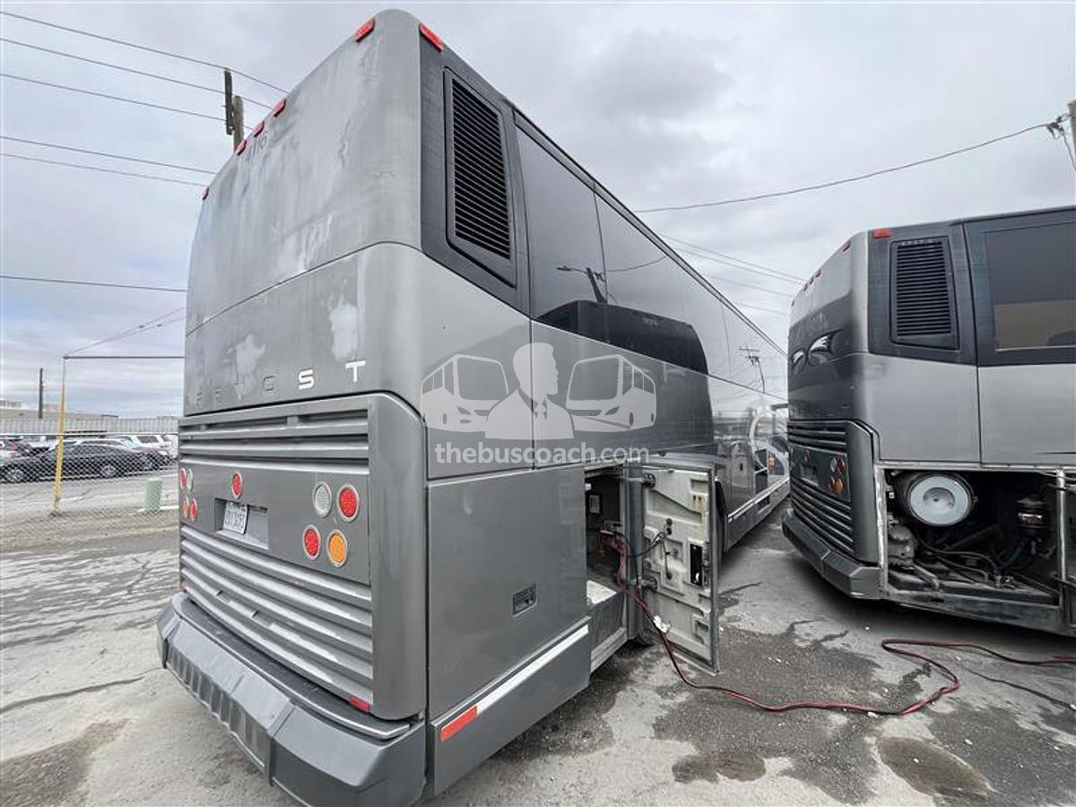 Used 1998 PREVOST H3-41