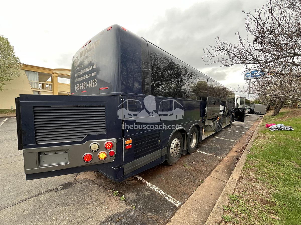 Used 2006 PREVOST X3-45