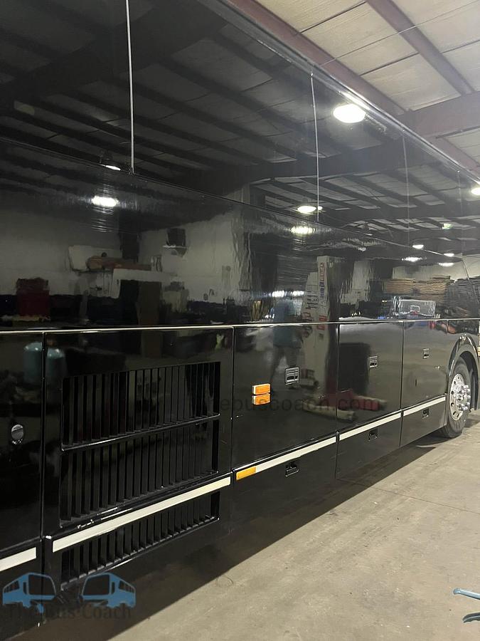 Used 2019 PREVOST H3-45