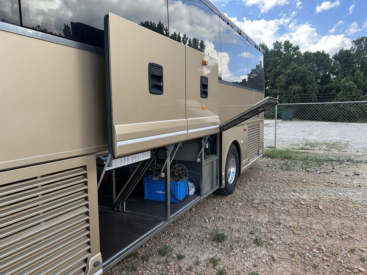 Used 2017 VAN HOOL CX35