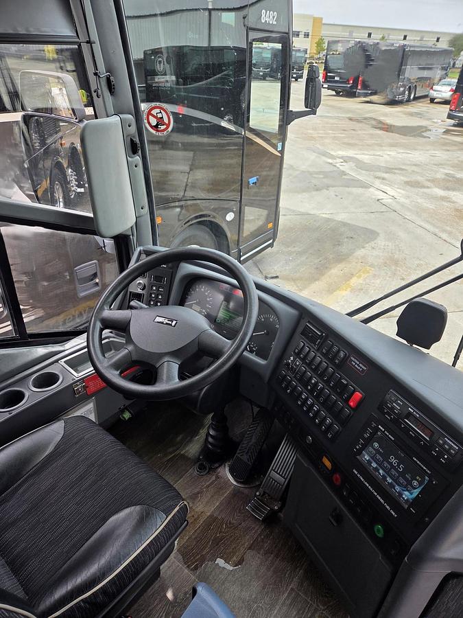 Used 2019 VAN HOOL CX45