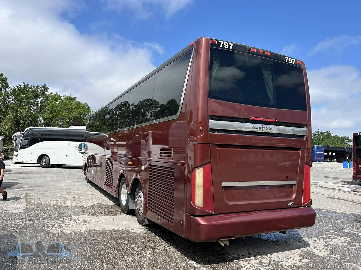 Used 2014 VAN HOOL TX45