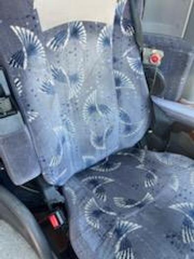 Used 2014 MCI J4500 ADA