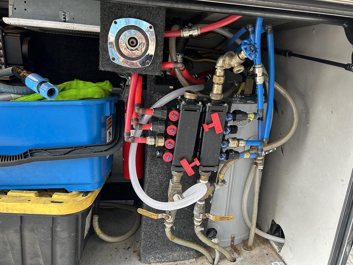 Used 2008 PREVOST XLII