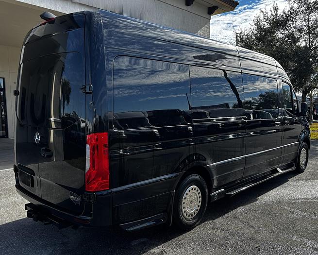 Used 2022 MERCEDES BENZ Sprinter 2500