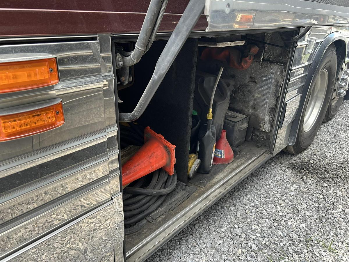 Used 2008 PREVOST XLII