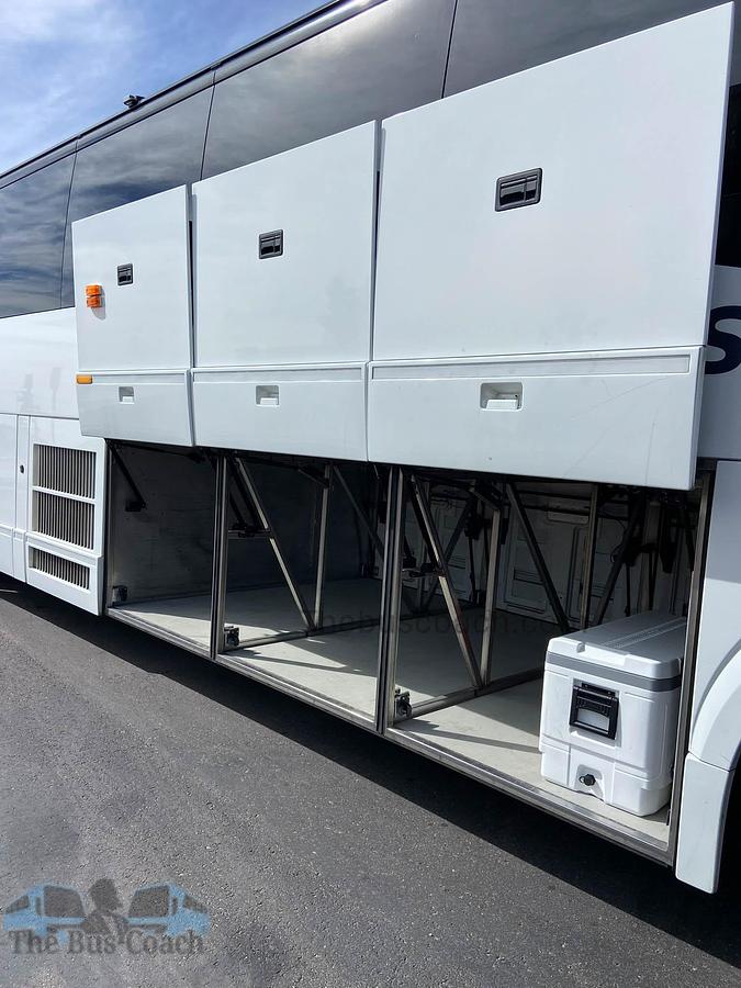 Used 2019 PREVOST H3-45
