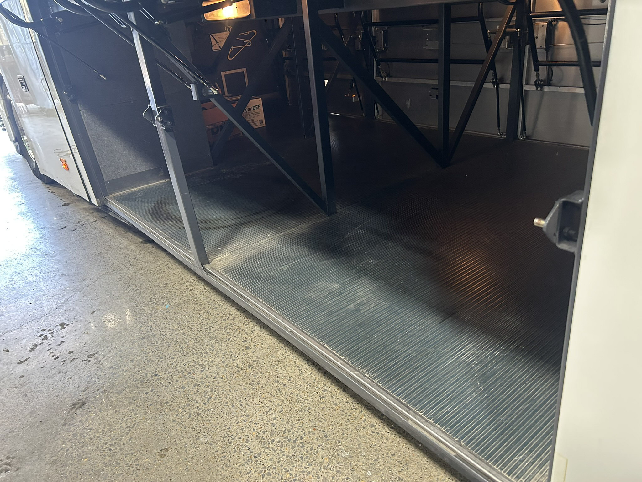 Used 2019 VOLVO 9700 ADA