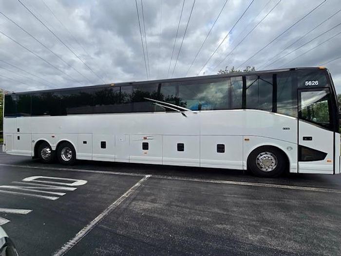 Used 2023 VAN HOOL CX45