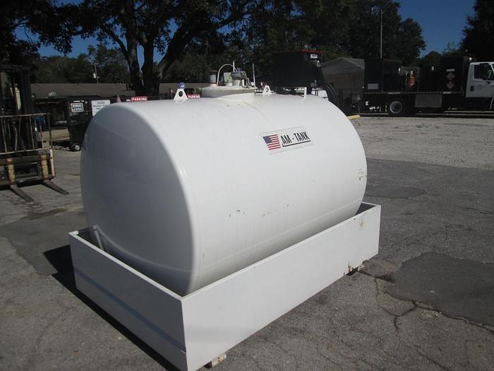 New 800 Gallon Fuel Tank with Containment