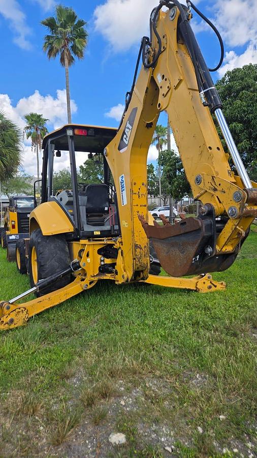 Used 2018 CATERPILLAR 420F2-IT BACKHOE LOADER