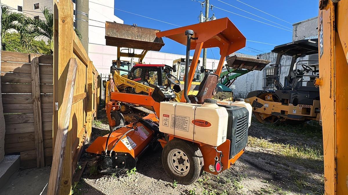 Used 2018 LAYMOR SM300