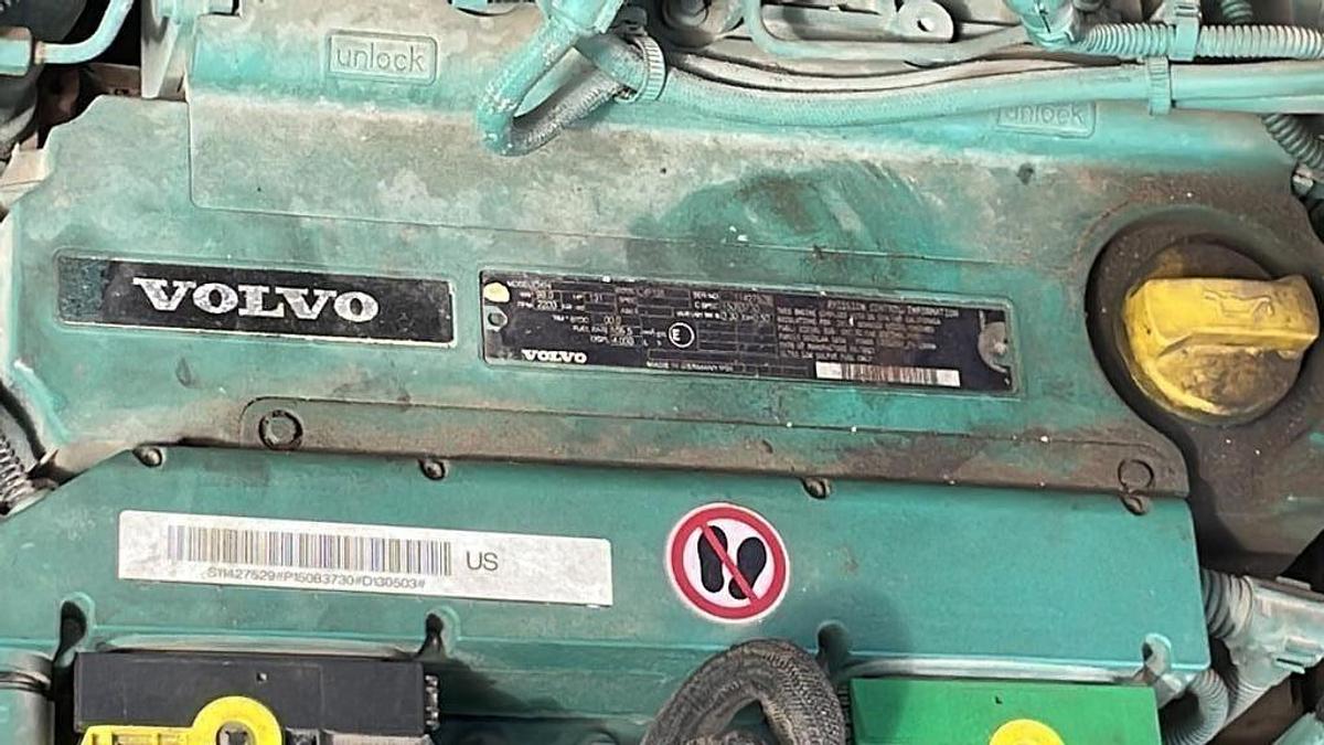 Used 2014 VOLVO DD110B