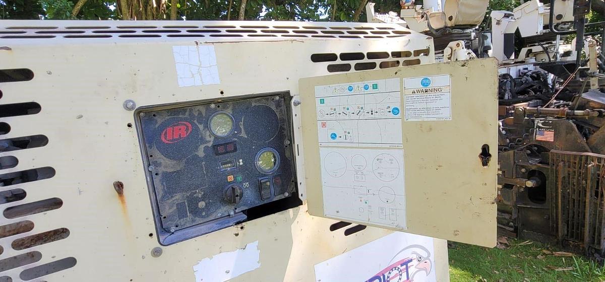 Used 2006 INGERSOLL-RAND XP375WIR