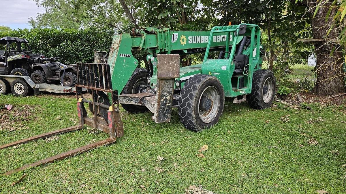 Used 2015 SKY TRAK 10054