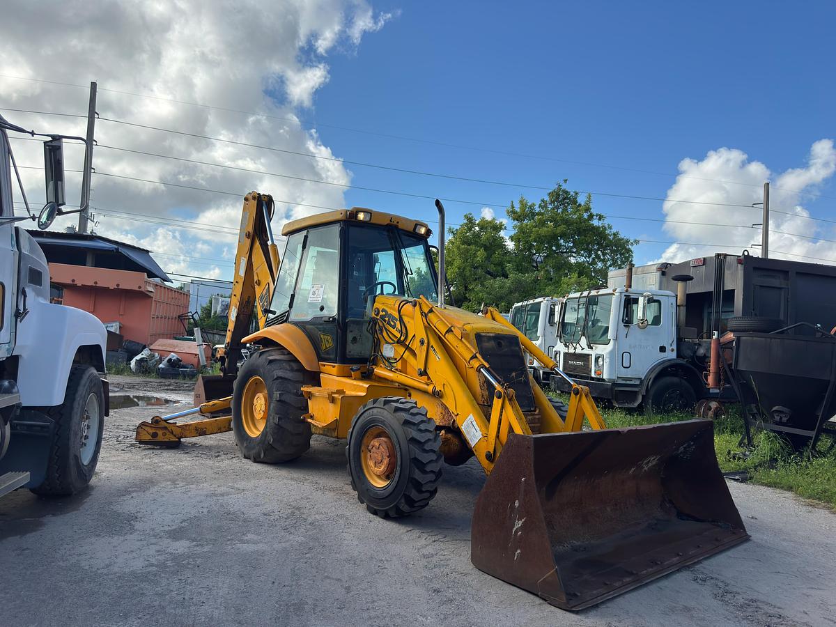 Used JCB 215 SERIES 3 