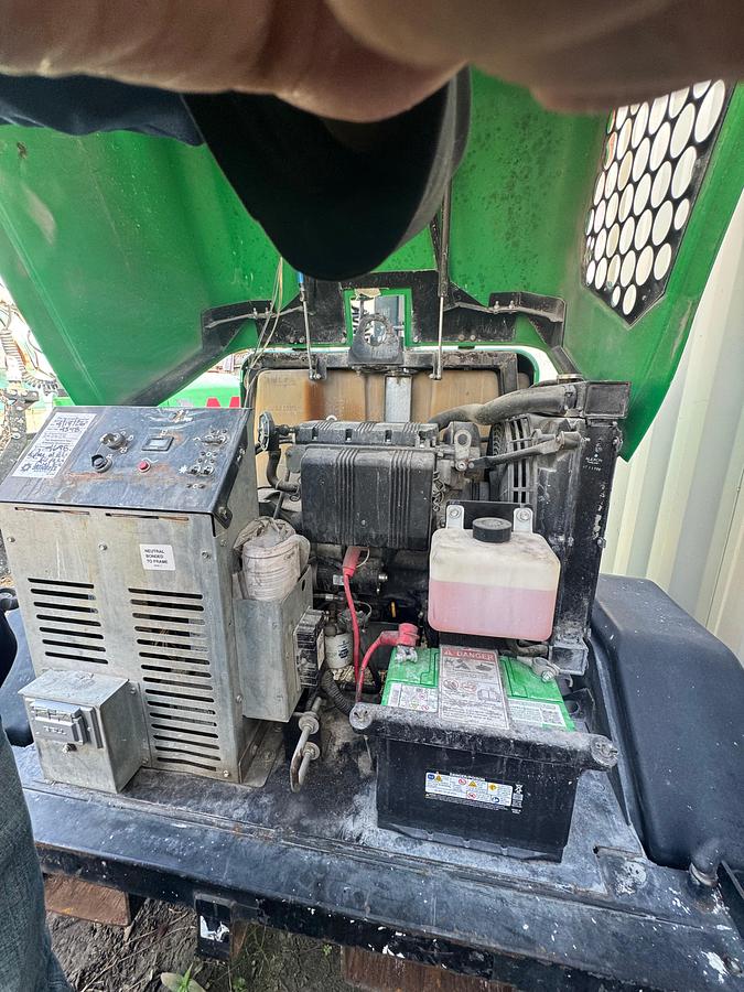 Used 2017 GENIE RL4 LIGHTING TOWER