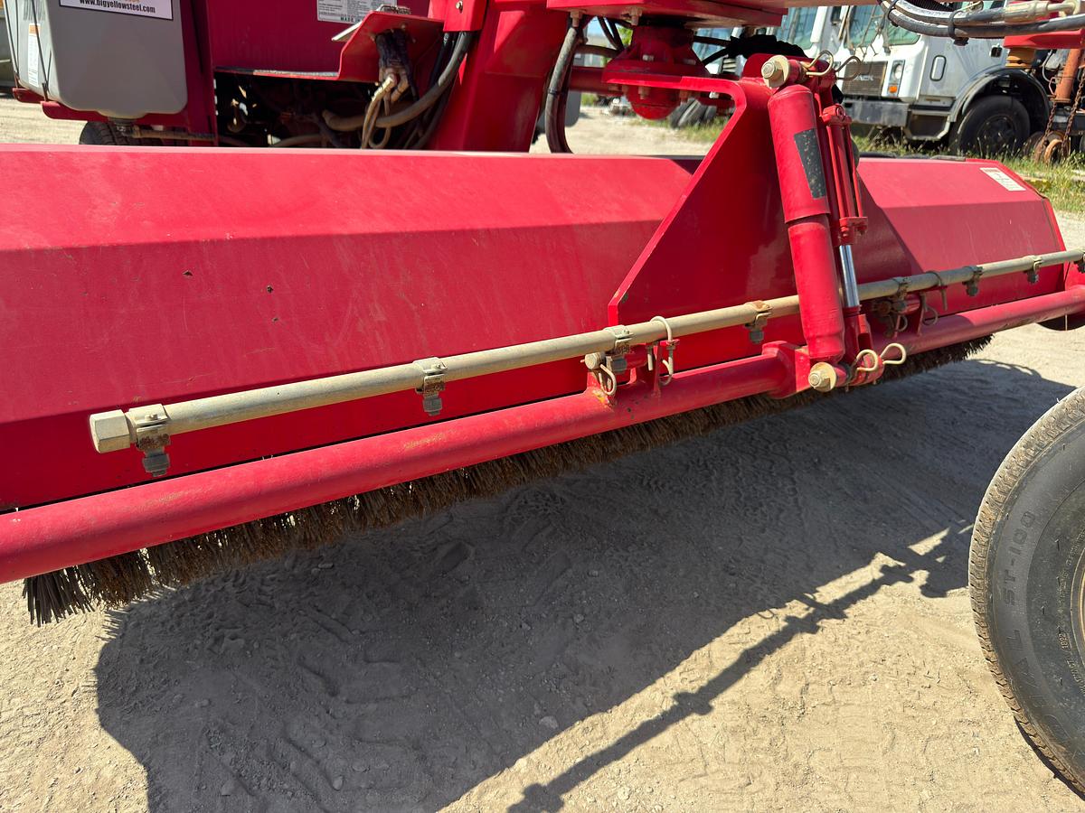 Used 2020 Broce bw260 broom sweeper