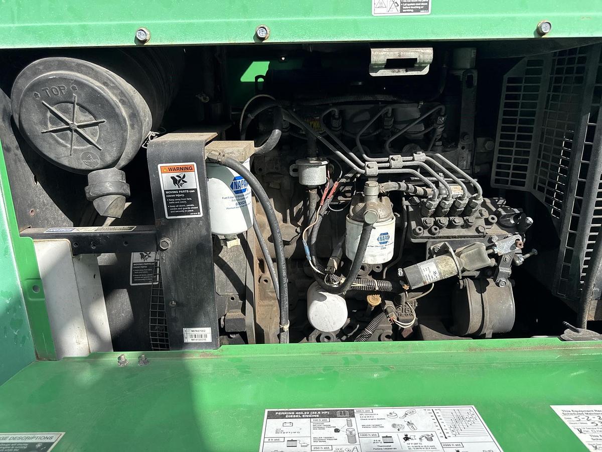 Used 2015 MILLER BIG BLUE 500 PRO