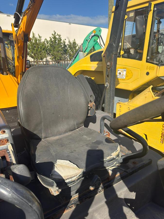 Used 2004 INGERSOLL-RAND DD28-HF ROLLER 