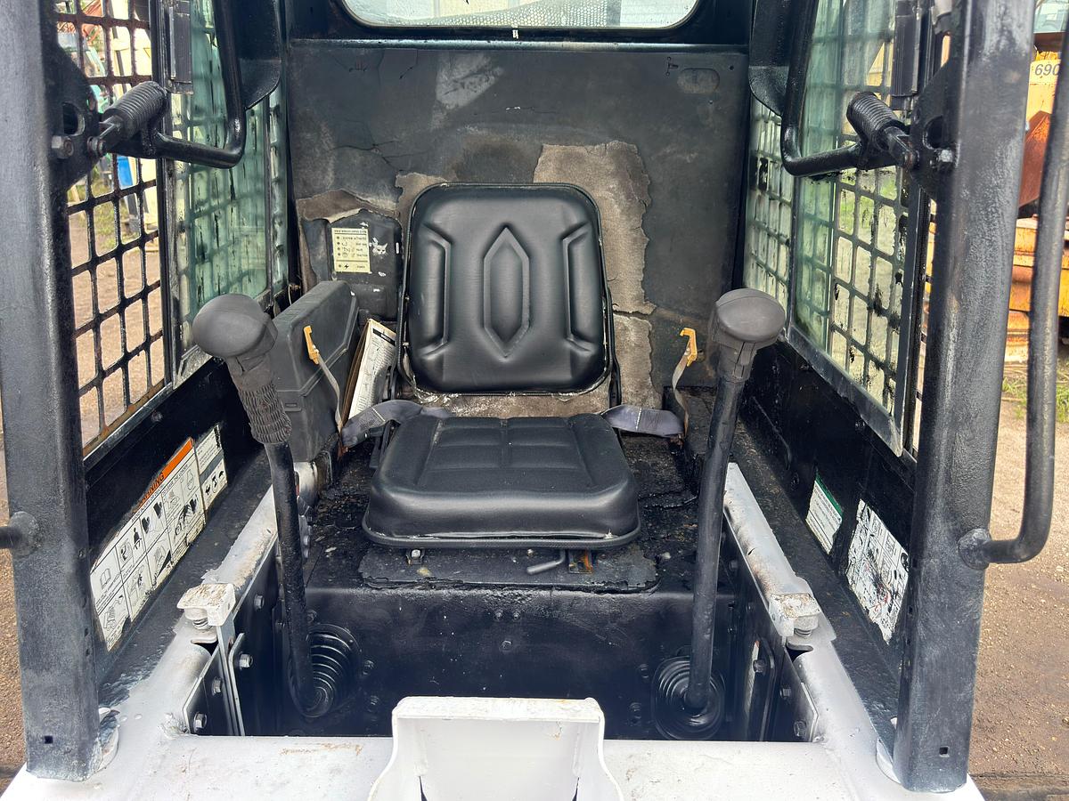 2001 BOBCAT 863H SKIDSTEER LOADER