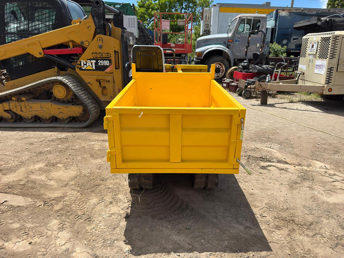 CDWS25 CRAWLER DUMPER WITH SEAT