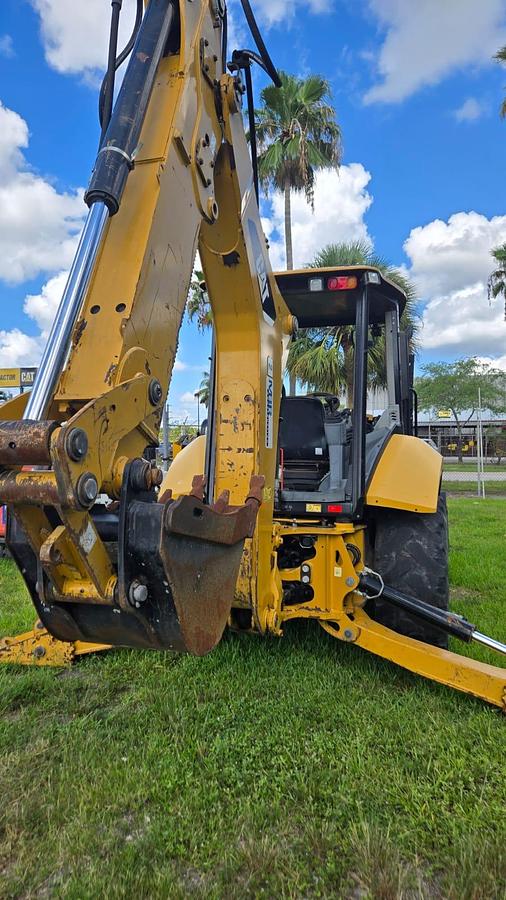 Used 2018 CATERPILLAR 420F2-IT BACKHOE LOADER
