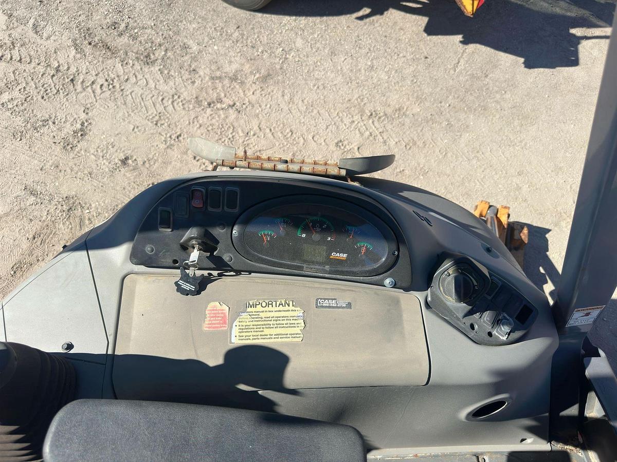 Used 2016 CASE 580N EP
