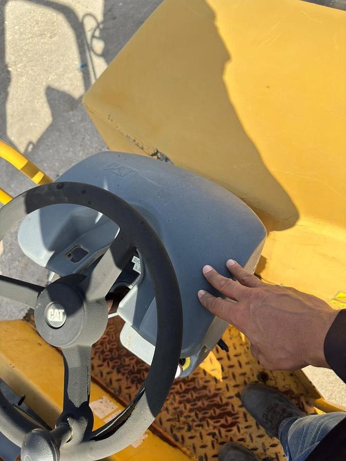 Used 2010 CATERPILLAR CB34