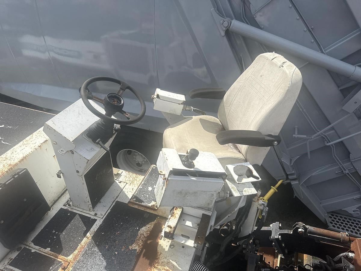 Used 2012 ROADTEC RP150-190