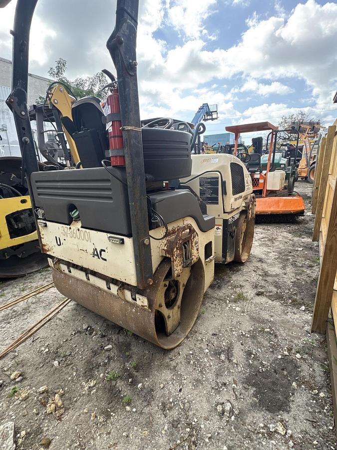 Used 2005 INGERSOLL-RAND DD28HF