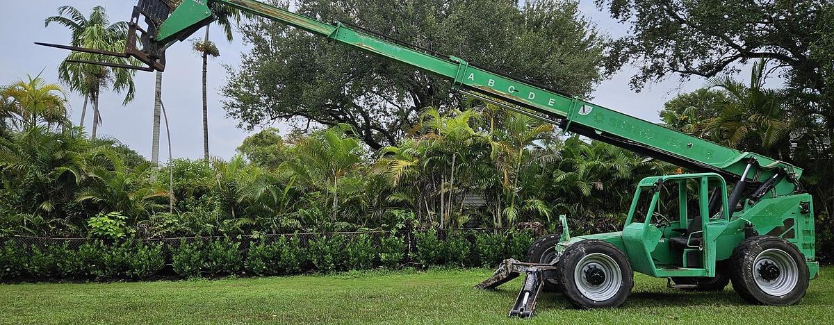 Used 2015 SKY TRAK 10054