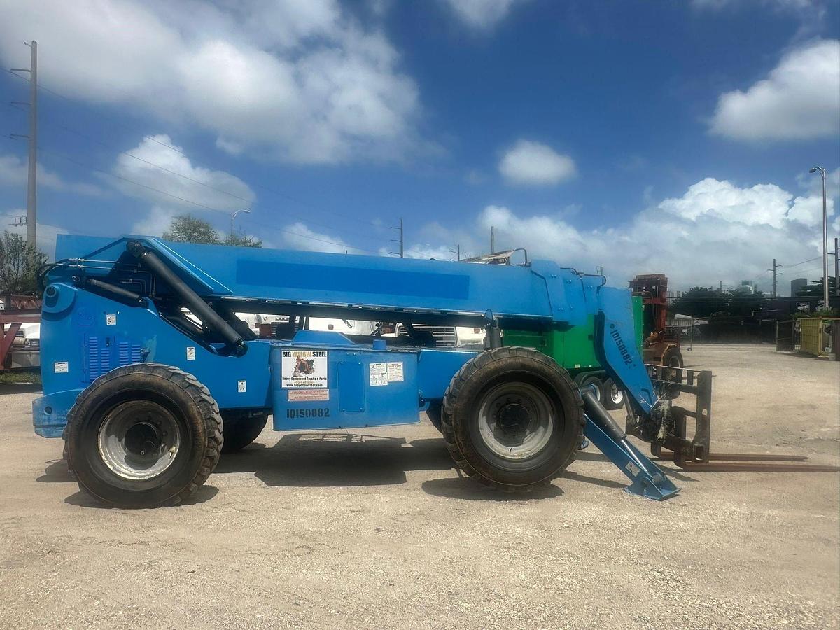 Used 2014 GENIE GTH1056
