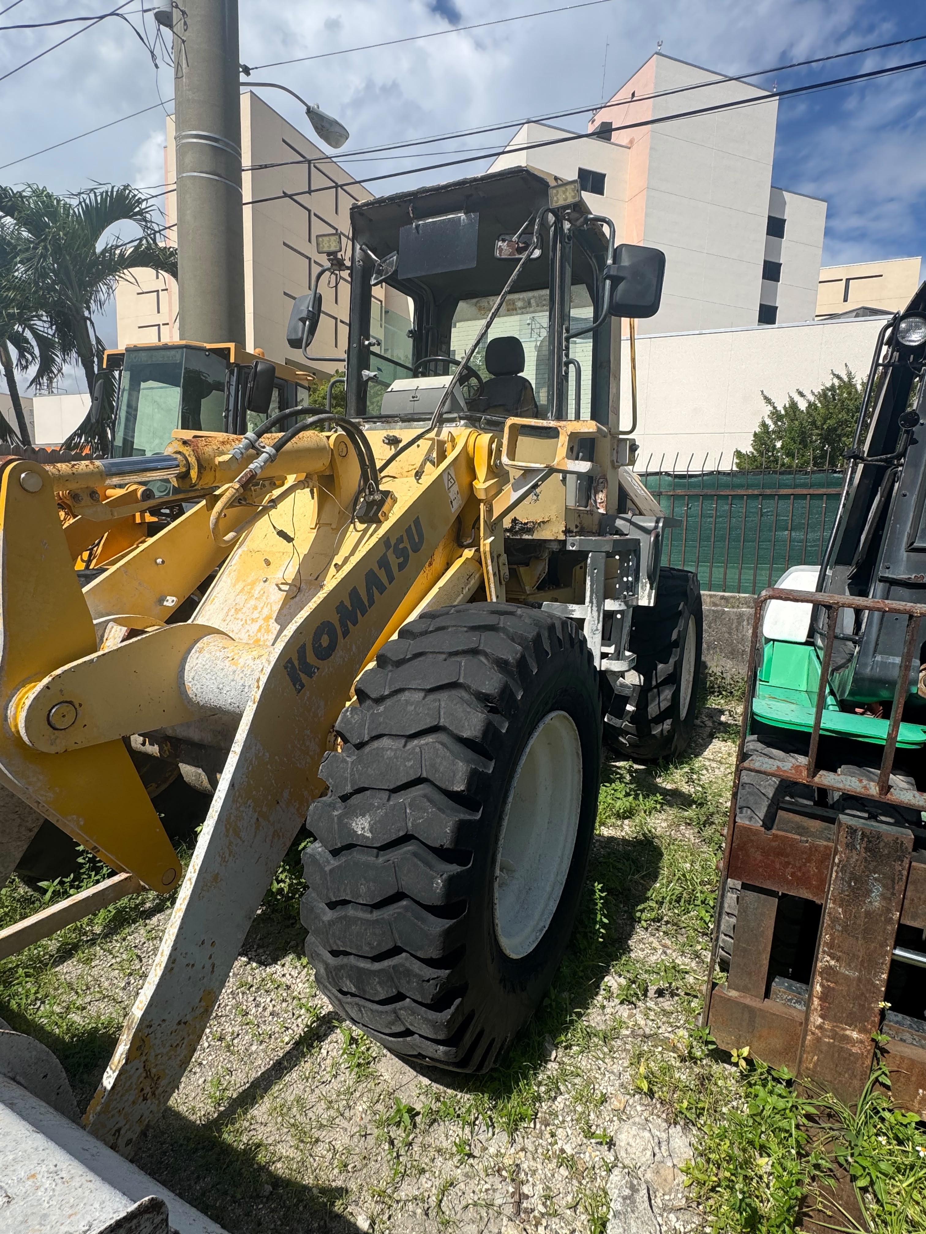 Used 2004 KOMATSU WA180 3MC LOADER