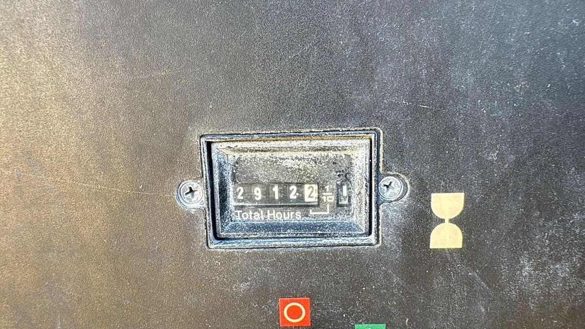 Used 2014 DOOSAN 185 CFM