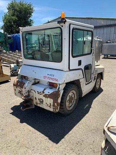 Used 2012 2012 Toyota Diesl Trailer Tugger / Baggage Tractor 02-2TDU25