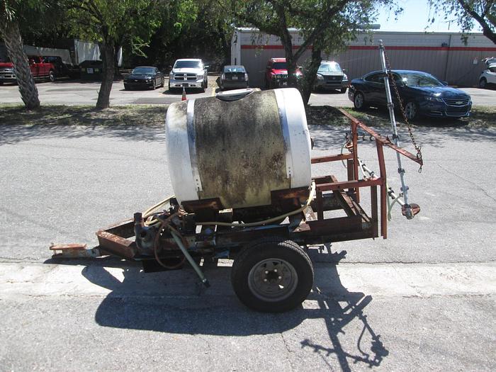 Used 250 Gallon Boom Sprayer 