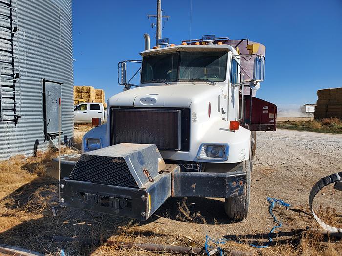Used Peterbilt w/ Supreme 900T Vertical Feed Box - Allison Transmission