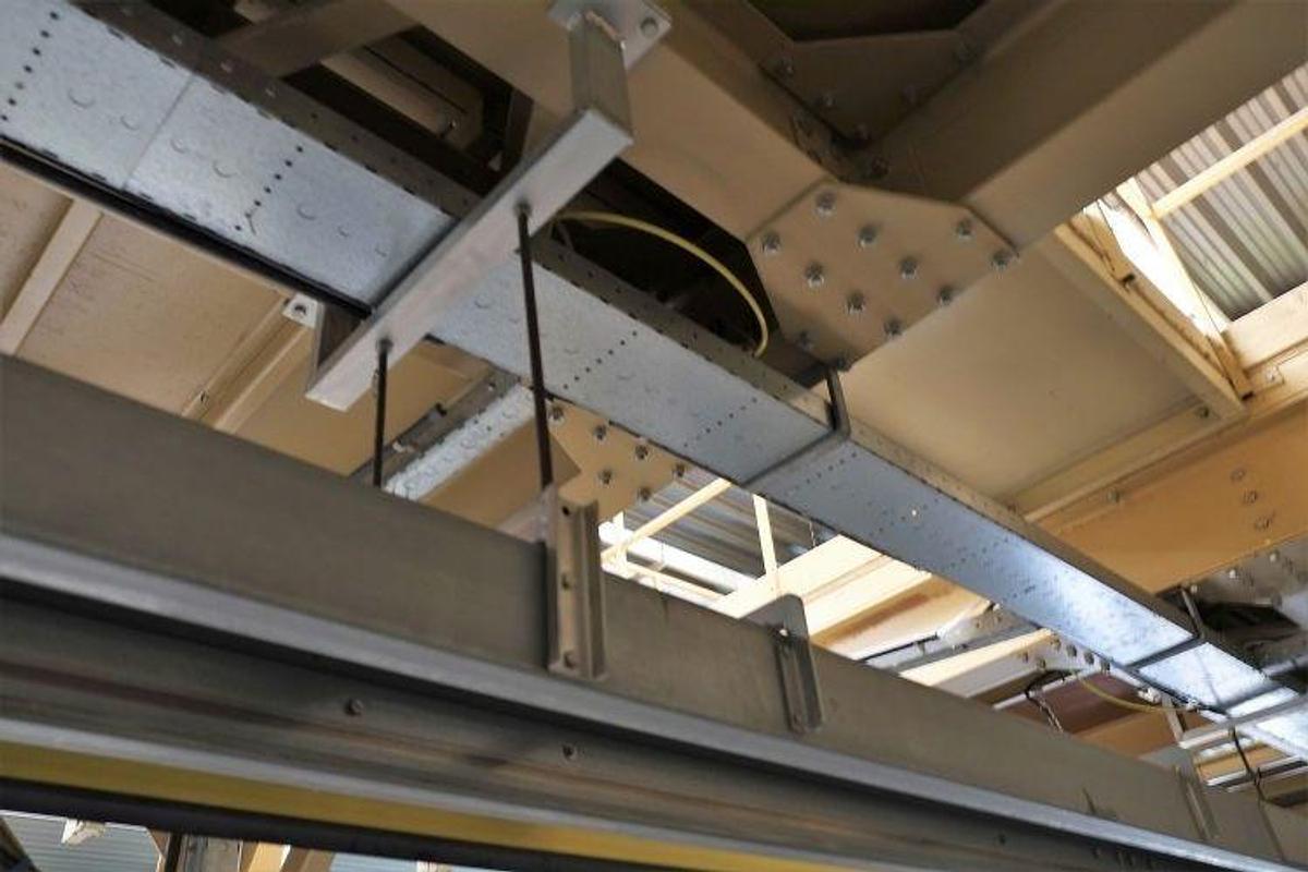 Gebruikt 2001 NEUENHAUSER