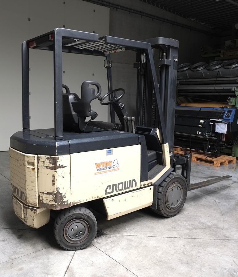 Gebruikt 1996 CROWN 2.5FPTT-4775